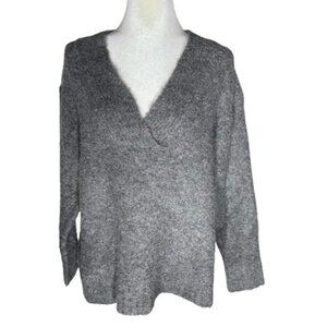 NWT Women's Gray Worthington V-Neck Wool Blend Long Sleeve Sweater Size Medium